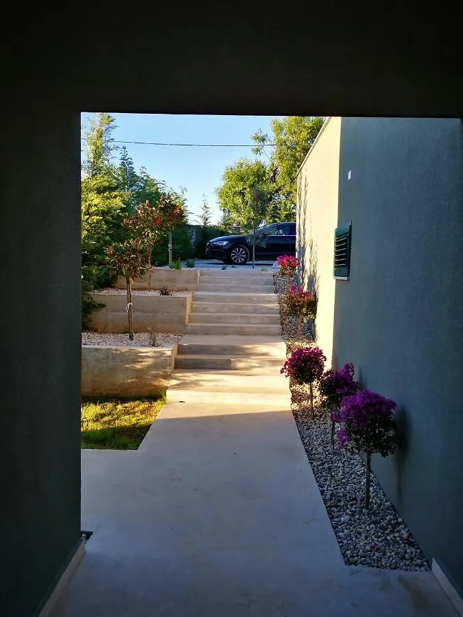זאדאר Villa Gorana